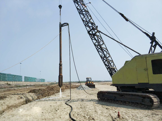 Máquina de piedra del conductor de pila de la columna de suelo de la mejora de la alimentación superior del vibroflot de la compactación profunda de la arena
