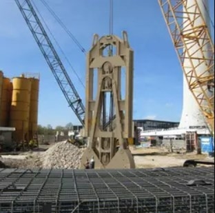Máquina de cimentación de pilotes de profundidad de 30 m de alto rendimiento con 50 m máx. Distancia de viaje