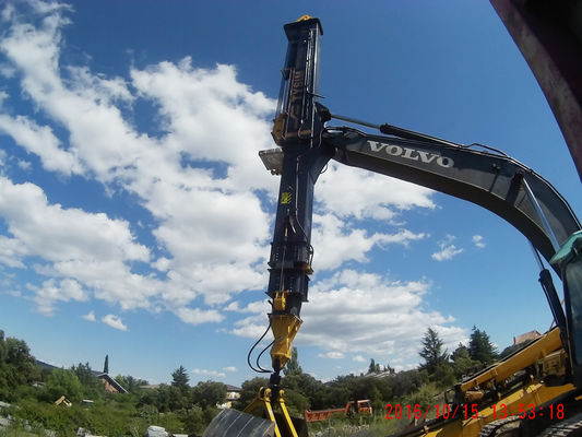 Brazo telescópico de concha personalizable con radio operativo mínimo de 5460 mm para diversas necesidades industriales