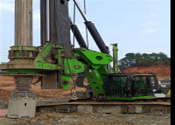 máquina de Rig Hydraulic Small Size Drilling de la perforación rotatoria de 60m/Min 220kNm